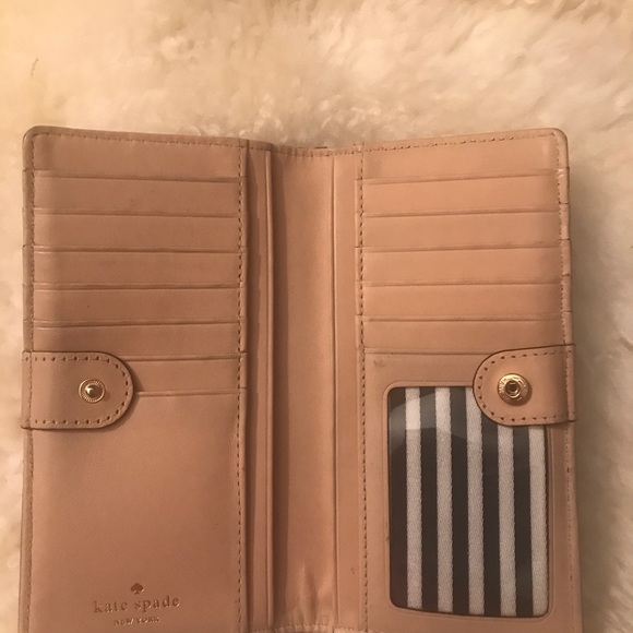 Kate Spade leather wallet purple and cream - Picture 5 of 16